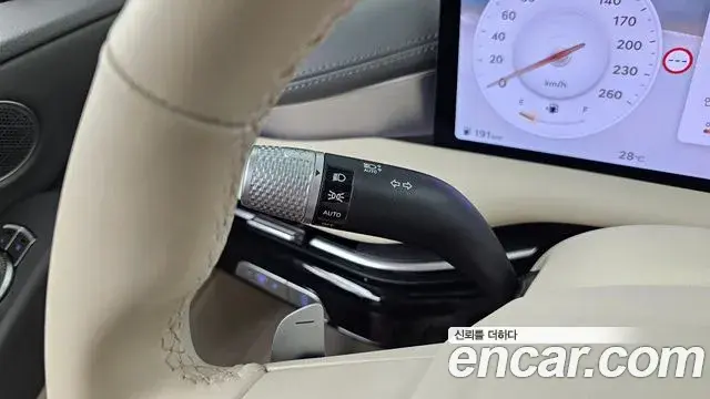 Genesis G80 2024 — Şəkil 26/31