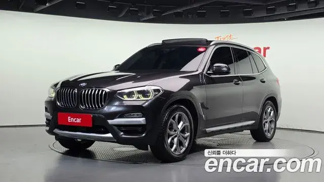 BMW X3 2019 — Photo 19/20