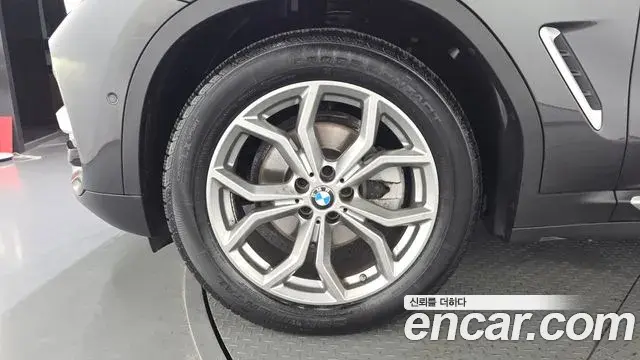 BMW X3 2019 — Photo 11/20