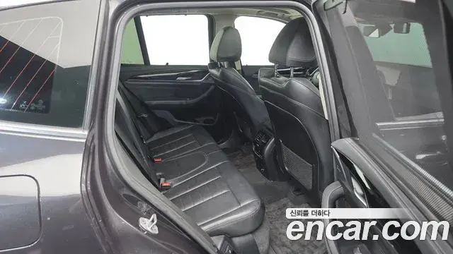 BMW X3 2019 — Photo 13/20