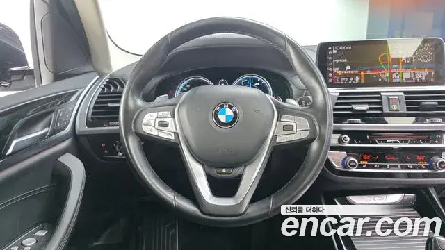 BMW X3 2019 — Photo 18/20
