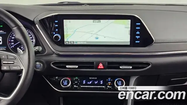 Hyundai Sonata 2022 — Фото 14/20