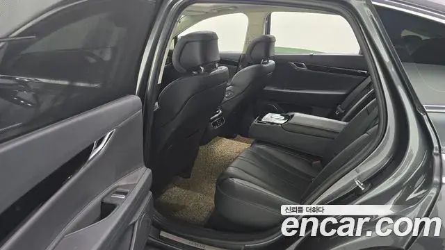 Genesis G80 2020 — Şəkil 32/35