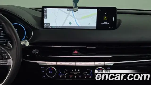 Genesis G80 2020 — Şəkil 34/35