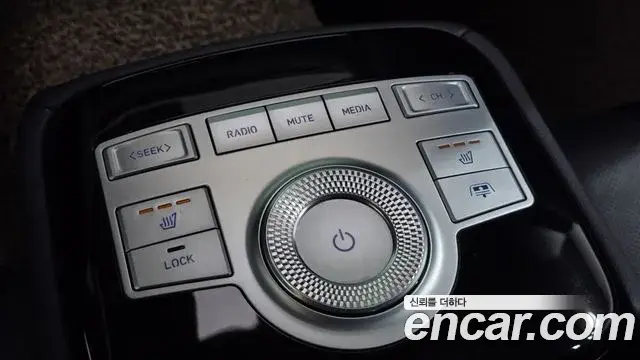 Genesis G80 2020 — Şəkil 15/35