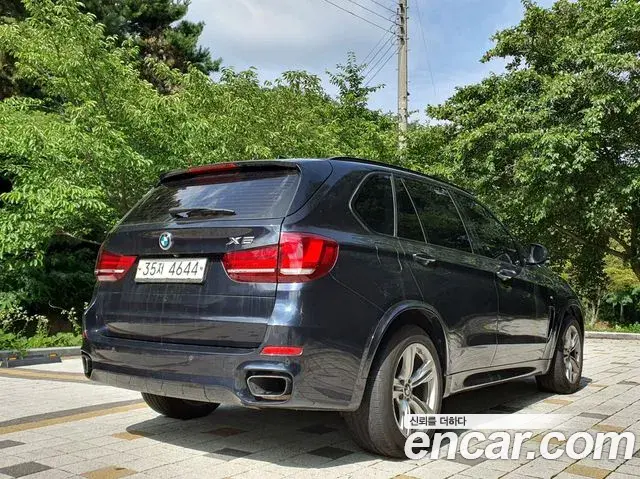 BMW X5 2018 — Photo 10/13