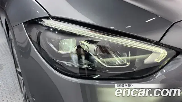 Mercedes-Benz C-Class 2025 — ფოტო 14/32