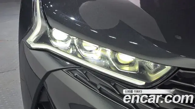 Kia K5 2020 — Photo 19/33
