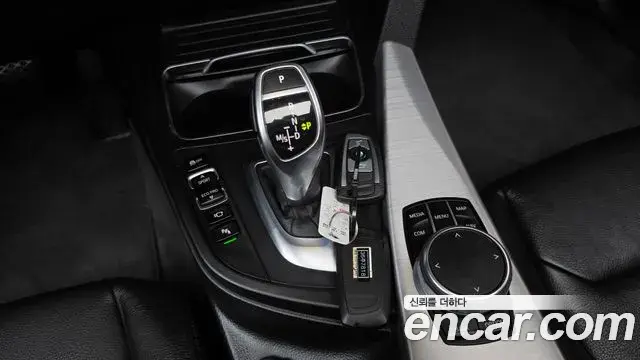 BMW 4 Series 2018 — Фото 9/20