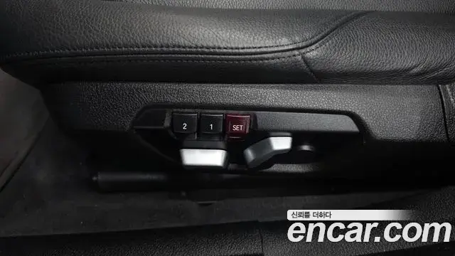BMW 4 Series 2018 — Şəkil 9/34