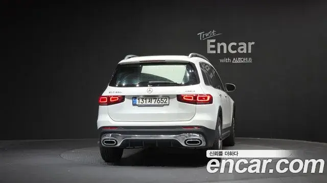 Mercedes-Benz GLB-Class 2022 — Фото 4/20