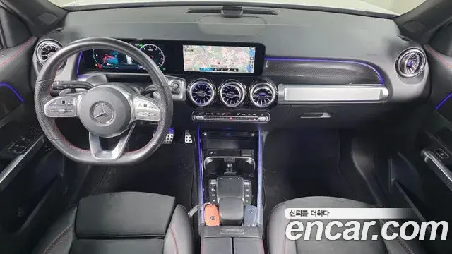 Mercedes-Benz GLB-Class 2022 — Фото 7/20