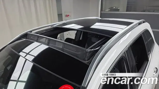 Mercedes-Benz GLB-Class 2022 — Фото 18/20