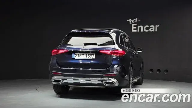 Mercedes-Benz GLC-Class 2024 — Photo 13/33
