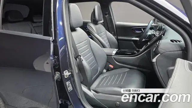 Mercedes-Benz GLC-Class 2024 — Photo 16/33