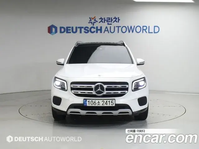 Mercedes-Benz GLB-Class 2021 — Фото 2/20