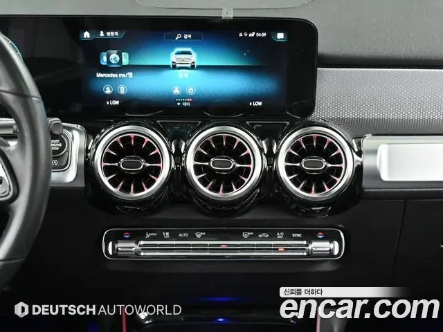 Mercedes-Benz GLB-Class 2021 — Фото 14/20