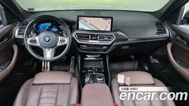 BMW X3 2022 — ფოტო 31/32