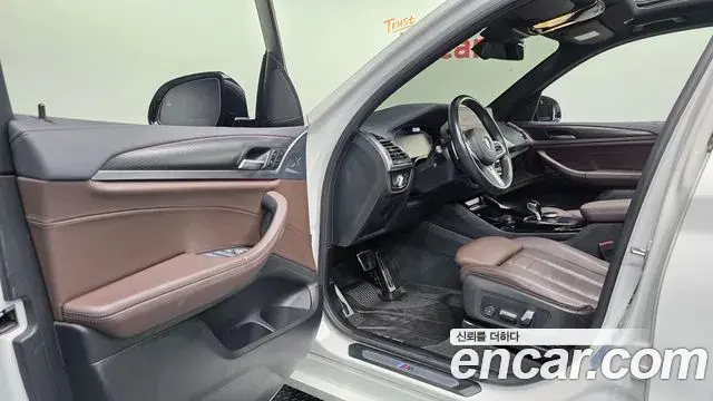 BMW X3 2022 — ფოტო 9/32