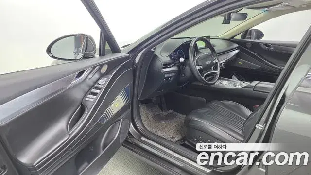 Genesis G80 2021 — Photo 7/41