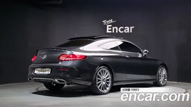 Mercedes-Benz C-Class 2023 — Фото 2/20