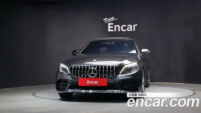 Mercedes-Benz C-Class 2023 — Фото 3/20