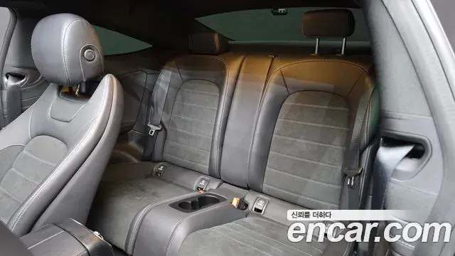 Mercedes-Benz C-Class 2023 — Фото 11/20