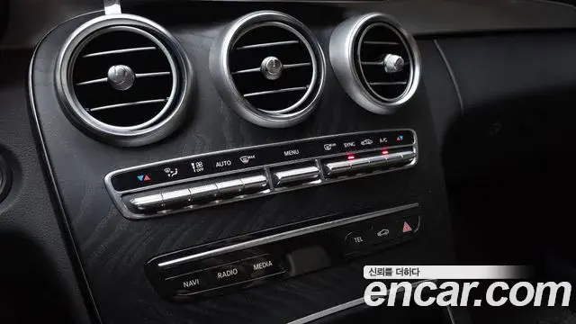 Mercedes-Benz C-Class 2023 — Фото 16/20
