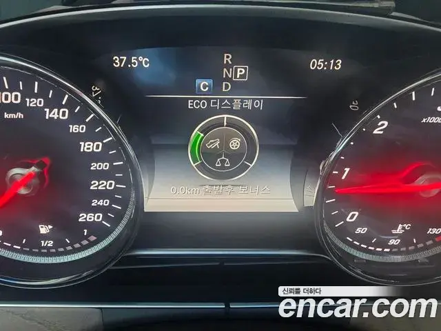 Mercedes-Benz E-Class 2018 — Фото 5/20