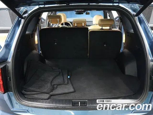 Kia Sorento 2022 — ფოტო 14/20