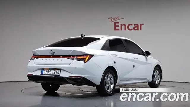Hyundai Avante 2020 — Фото 2/20
