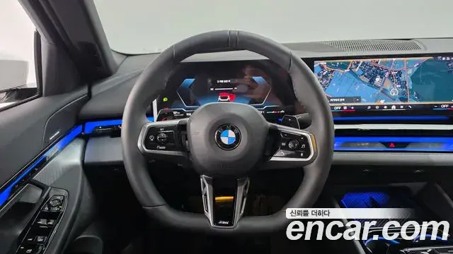 BMW 5 Series 2025 — Фото 14/20