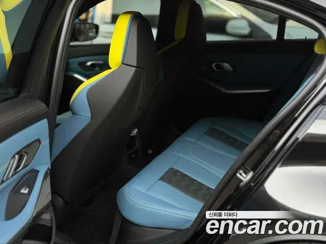 BMW M3 2022 — ფოტო 4/11