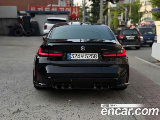 BMW M3 2022 — ფოტო 3/11