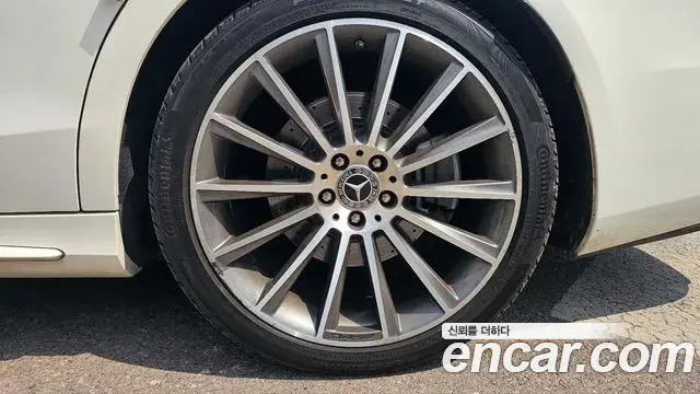 Mercedes-Benz S-Class 2018 — Şəkil 10/18