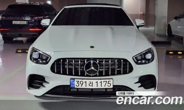 Mercedes-Benz E-Class 2023 — ფოტო 13/14