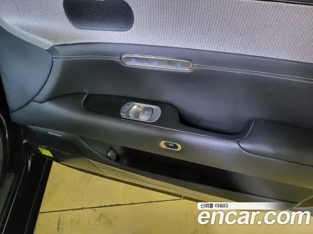 Genesis G90 2022 — ფოტო 20/20