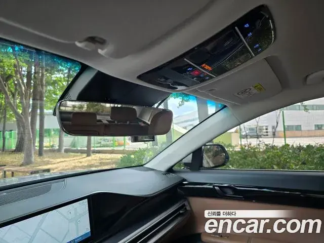 Hyundai Grandeur Hybrid 2023 — ფოტო 6/18