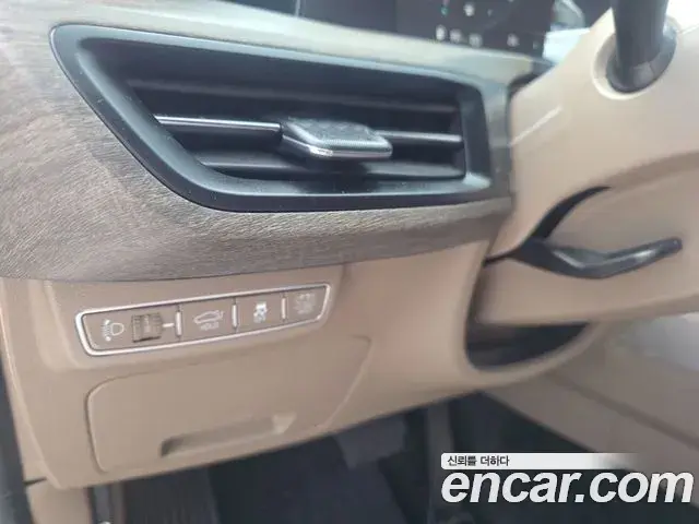 Kia K8 2022 — Şəkil 3/20