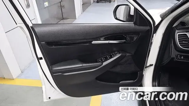 Kia Seltos 2020 — Şəkil 6/20