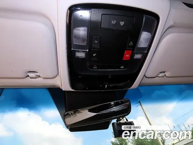Hyundai Staria 2024 — Фото 15/20