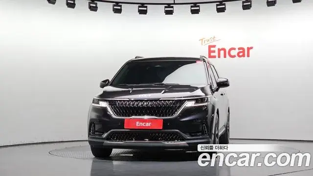 Kia Carnival 2022 — Şəkil 8/30