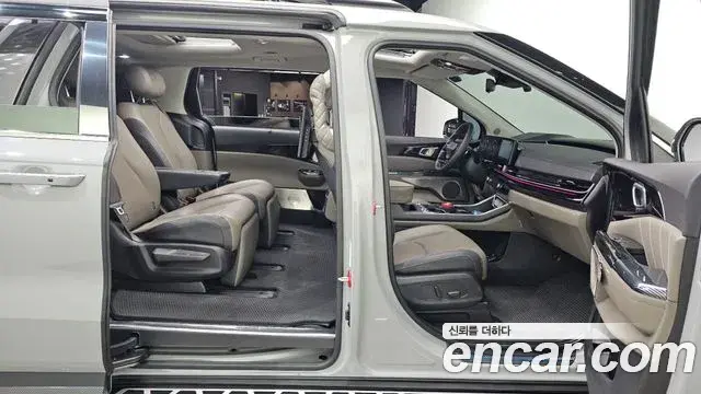 Kia Carnival 2025 — Şəkil 5/20