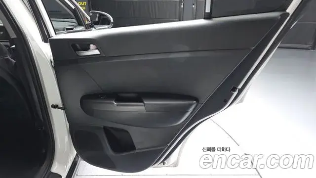 Kia Sportage The Bold 2021 — ფოტო 30/30