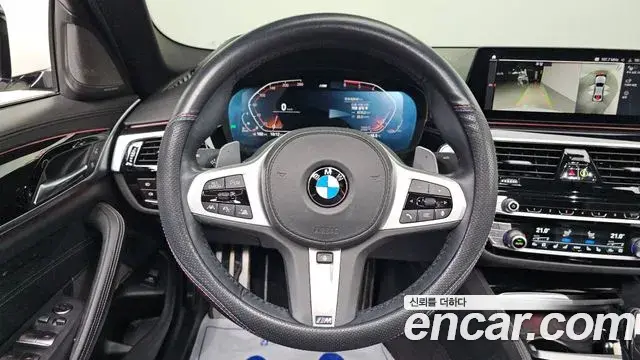 BMW 5 Series 2020 — Фото 14/20