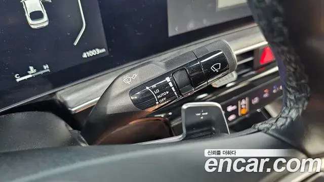 Kia K5 2023 — Photo 14/32