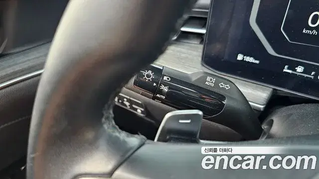 Kia K5 2023 — Photo 5/32