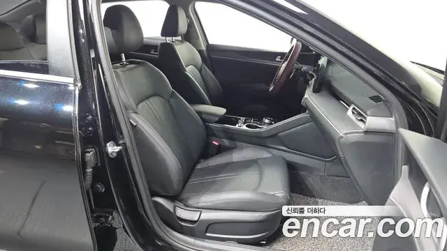 Kia K5 2021 — Photo 15/20
