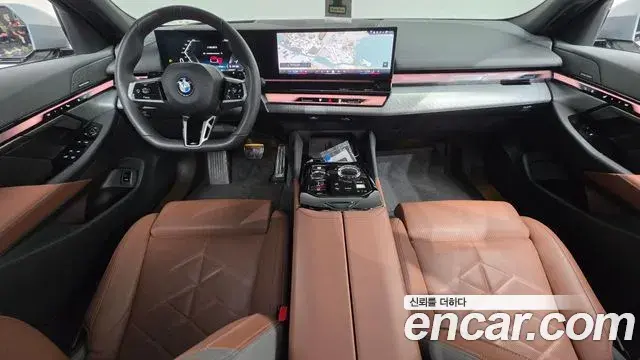 BMW 5 Series 2025 — Фото 6/20