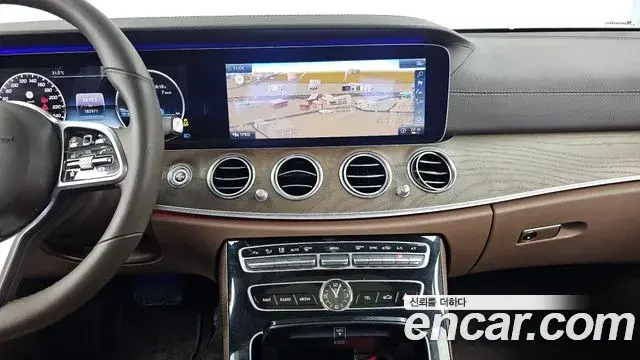 Mercedes-Benz E-Class 2019 — Şəkil 4/20
